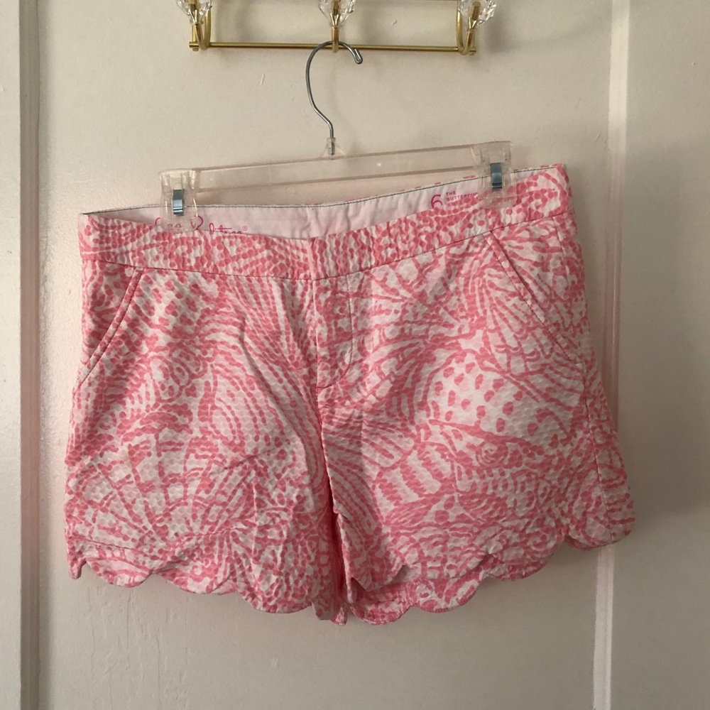 Lilly Pulitzer Buttercup Short Sz. 6